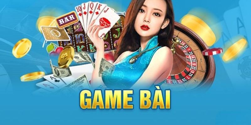 Người chơi tập trung suy tính nước đi trong game phỏm online